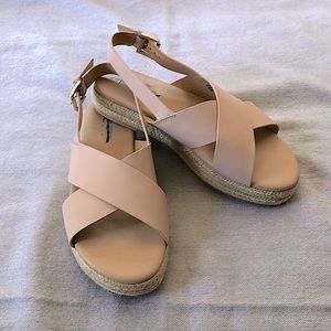 🤎 Loft Tan Crisscross Espadrille Sandal Sz 6.5